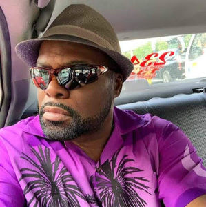 Meet your Posher, Ron